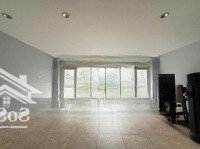 Cho Thuê Mặt Tiền Nguyễn Cơ Thạch, 7.1M X 24M, 5 Tầng, 690M2, Hoàn Thiện Đẹp, Thang Máy, Máy Lạnh.