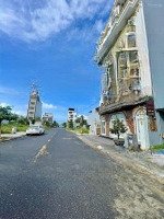 Bán Đất Trần Minh Tông Đằng Sau Dãy Shophouse Nguyễn Sinh Sắc Sát Biển Cực Đẹp Khu Phố Nhà Giàu