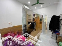 Mặt Phố Tây Sơn, Kinh Doanh Sầm Uất Có Vỉa Hè, 100M, 29.88 Tỷ.