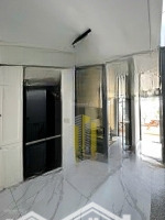 Villa Hầm 3 Lầu, Thang Máy. Nội Thất Cao Cấp - Nhà Mới, Hiện Đại