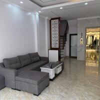 Bán nhà ngõ 173 Hoàng Hoa Thám 38 m x 6 t thang máy giá 8,7 tỷ