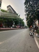 Bán Nhà Lô Góc Lạc Long Quân - 31 Tỷ -Diện Tích123M2 Mặt Tiền 13M - Ô Tô Dừng Đỗ Ngày Đêm