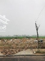 Chủ Nhiệt Bán 70M2 Đất Việt Hùng Ô Tô Đỗ Cửa, Nằm Ngay Sát Bìa Làng Vị Trí Cực Đẹp.