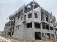 Bán Đất Có Nhà Xây Thô Ở Thị Trấn Xuân Mai