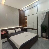 Cc cần bán nhà 3 tầng kiệt oto NGUYỄN CHÁNH, HOÀ MINH, giá sập sàn chỉ hơn 4 tỷ.