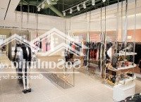 Đẹp - Cho Thuê Nhà Mặt Phố Hàng Gà, Diện Tích: 130M2 X 2T, Mt: 5M Chuẩn, Vị Trí Kinh Doanh Đẹp Nhất Phố.