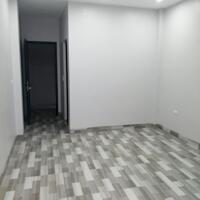 Cho thuê nhà 3 tầng Phú Viên, Bồ Đề, Long Biên. 40m. Giá: 10 triệu/tháng. Lh: 0967873362