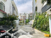 Bán Nhàhẽm Xe Hơi158/ Hoàng Hoa Thám_Dt: 4 X 20M_Vị Trí Ngay Nhà Ga T3 - 12.5 Tỷ Tl