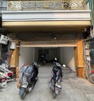 Cho Thuê 2 Tầng Nhà Mặt Phố Trương Định Thang Máy Xịn, Mặt Tiền Khủng 90M X 2, Giá Chỉ 60 Triệu