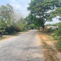 218m2 mặt tiền nhựa, dân cư đông. Gần KCN. Giá 900tr
