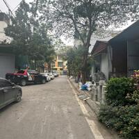 Nhà em cần bán mảnh đất 117m2 thôn Kỳ Thuỷ-Bích Hoà mặt tiền 8m giá 85tr/m2.LH0888486262.