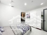 Chính Chủ Cho Thuê Căn Hộ Chung Cư Mini Có Ban Công Giếng Trời Y Hình Full Nt 100%