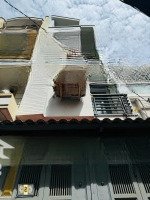 Bán Nhà Hẻm 4M Lý Thái Tổ Q10. (34M2). 4 Tầng Đúc. Giá Bán 6.8 Tỷ Tl