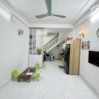 Cực hiếm. Bán nhà phố Định Công, Hoàng Mai. 34m2 x 5T. NGÕ THÔNG. Ô TÔ. Hơn 6 Tỷ.