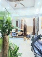 Bán Nhà - Chính Chủ - Định Công - Phân Lô - Ô Tô Tránh - 5 Tầng - Thang Máy