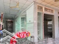 Long An: Mặt Tiền Đường, Vị Trí Góc Ngã Tư. Ngang 17M. Gần 600M2. Thích Hợp Kinh Doanh. Giá Bán 20Tỷ9