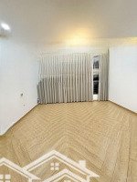 Bán Gấp Nhà Đẹp Hiếm Gần Lê Văn Việt Sổ Hồng Riêng Giá Bán 5 Tỷ 70M2 Xe Hơi Đậu Cửa
