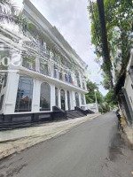 Biệt Thự Đẹp (12 X 29M) Mặt Tiền Thảo Điền Quận 2 - Giá Bán 57 Tỷ(~ 172 Triệu/M2)