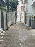 Bán Nhà Khan Hiếm Diện Tích Lý Tưởng 6.7Mx12M Trung Tâm Gò Vấp Hẻm Xe Hơi Sát Mặt Tiền Trần Bá Giao