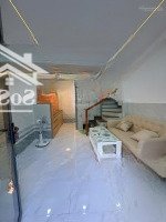 Bán Nhà Khan Hiếm Diện Tích Lý Tưởng 6.7Mx12M Trung Tâm Gò Vấp Hẻm Xe Hơi Sát Mặt Tiền Trần Bá Giao