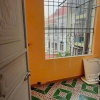  Cần cho thuê nhà riêng tại Văn Cao