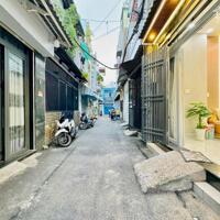 Bán nhà LẠC LONG QUÂN - DT 5x13 - 2 tầng - giá 5.2 tỷ