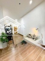Bán Tòa Chdv Yên Lãng, Lô Góc 2 Thoáng, Ba Gác, Thang Máy, 28P Kk,Diện Tích 130 Triệu/Th, 102M
