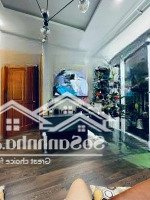 Bán Căn Hộ Phú Gia.diện Tích72M, 2 Phòng Ngủ 2 Vệ Sinh Nội Thất, Sổ Hổng. Giá 2.4 Tỉ