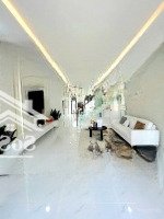 Bán Nhà Phố Shophouse 2 Phòng Ngủ 2 Vệ Sinhtại Hùng Vương, 2,3 Tỷ, 63M2, Giá Ưu Đãi, Bến Cát, Bình Dương