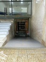 Cần Cho Thuê Nhàmặt Tiền259A Phan Xích Long P. 2 Q. Phú Nhuận (Có Thang Máy Và Hầm Để Xe)