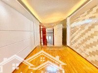 Nguyễn Ngọc Vũ 63M2 5 Tầngmặt Tiền4,5M, Nhà Đẹp Ở Luôn Ô Tô Qua Nhà. Liên Hệ: 0363792097