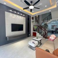 Cho thuê nhà nguyên căn full đồ oto đỗ cửa tại Kiều Sơn - Văn Cao