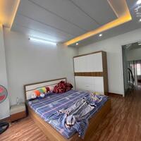Cho thuê nhà nguyên căn full đồ oto đỗ cửa tại Kiều Sơn - Văn Cao