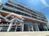 Chính Chủ Gửi Cho Thuê Nhà Mặt Tiền Số 5 Quốc Hương, Q2, 5.5X24M, Hầm Trệt Lửng 3 Lầu, 0908140491