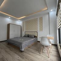 BÁN GẤP NHÀ PL CHÙA LÁNG,ĐỐNG ĐA.DT:60M2,NHÀ 7 TẦNG THANG MÁY,Ô TÔ 7 CHỖ VÀO NHÀ,CÁCH MP 40M.