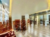 Bán Nhà Phú Thượng Tây Hồ 55M 5 Tầng Thang Máy 9,8 Tỷ Hai Thoáng