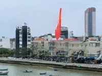 Bán Nhà Mặt Phố Bờ Kè Cù Lao Huân View Trực Diện Cầu Trần Phú Hàng Cực Đẹp Đất Vuông Vắn Giá Tốt