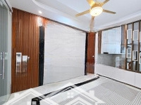 Nhà Lô Góc 3 Mặt Thoáng - Ngõ Thông - Sân Để Xe Riêng - Ngay Trung Tâm Đống Đa - 32M2/5T - Chỉ 7 Tỷ