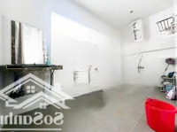Bán Nhà Đầu Tư, Nhà 4 Tầng, Nằm Trung Tâm, Hẻm Lý Thánh Tôn, Thành Phố Nha Trang.