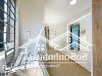 Cho Thuê Phòng Ban Công 35M2 Ngay Khu Phan Xích Long_Chợ Phú Nhuận _Bv Hoàn Mỹ Sài Gòn_Đường Oto