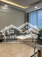 A10 Nam Trung Yên. Chủ Nhà Gửi Bán Căn Góc: 3 Phòng Ngủ 2Vc. Diện Tích: 95M2. Tầng 18. Giá: 7.8Tỷ Có Slot Oto