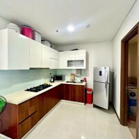 Bán căn hộ Thảo Điền Pearl lầu 28 mát thoáng, 2 phòng ngủ, 2 ban công.