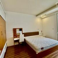 Bán căn hộ Thảo Điền Pearl lầu 28 mát thoáng, 2 phòng ngủ, 2 ban công.