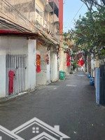Ngã Tư Thủ Đức. Đất Full Thổ, 72M2 Ngang 4M, Đường Xe Hơi, 10M Ra Mặt Tiền. 4 Tỷ 9 Tl
