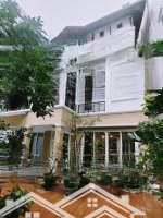 Cho Thuê Biệt Thự Có Hồ Bơi Riêng Khu Tây Hồ, Hà Nội