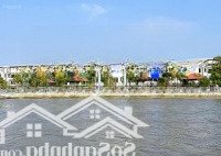 Hot! Bán Căn Biệt Thự 126M2 Giá Bán 11.5 Tỷ Ven Sông Vàm Cỏ Đông, Có Du Thuyền Đậu Trước Nhà