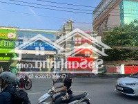 Một Căn Nhà Cần Bán Gấp Chia Tài Sản Mặt Tiền Bề Ngang 9M