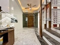 Khu Vực Vàng Ngõ An Sơn - Đại La 30M2, 5 Tầng 3 Ngủ, Mặt Tiền Rộng 5.7M. Gần Phố, An Sinh Đỉnh