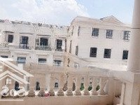 Phòng Sạch Đẹp Ban Công Sẵn Nội Thất Gần Chợ , Phòng Rộng Siêu Xinh Liên Hệ: 0909756935
