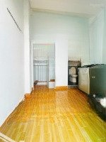 Quận 10 - Cách Mạng Tháng 8 - 15M2 - 4T Btct - 3 Phòng Ngủ- 2.95 Tỷ